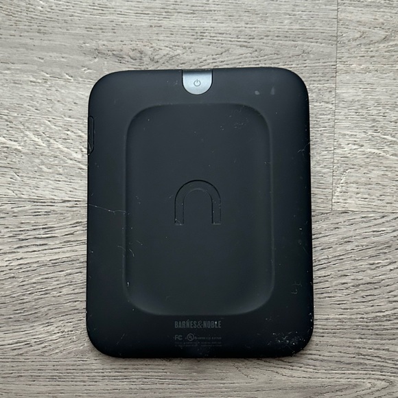 Nook, The Original E-Reader EUC - Picture 2 of 2